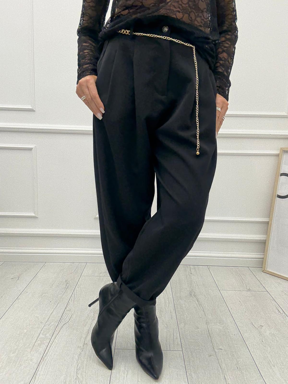 Czarne Spodnie Slim Boyfriend