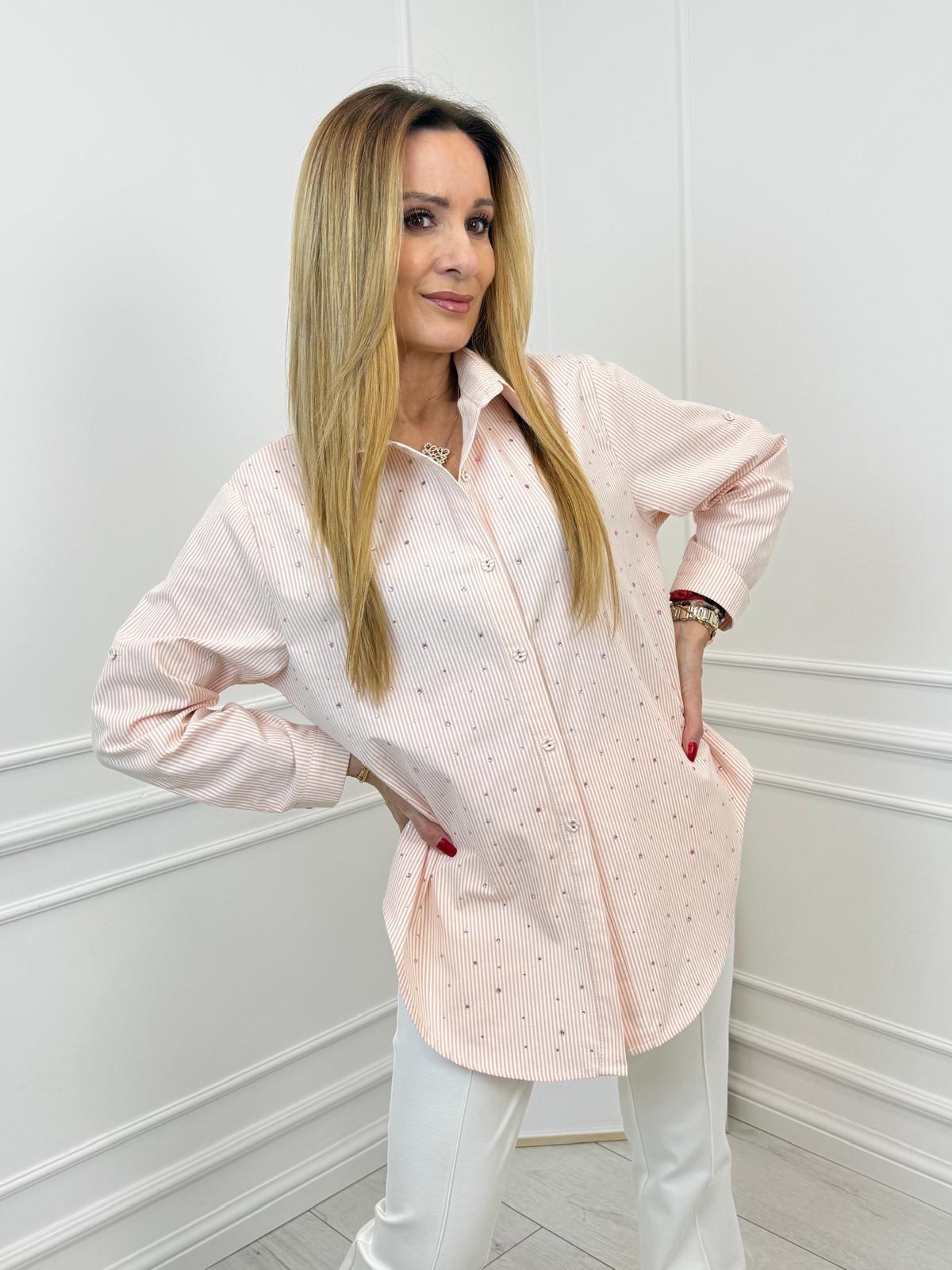 Różowa Brzoskwinia Koszula w Paski z Błyszczącymi Cyrkoniami
