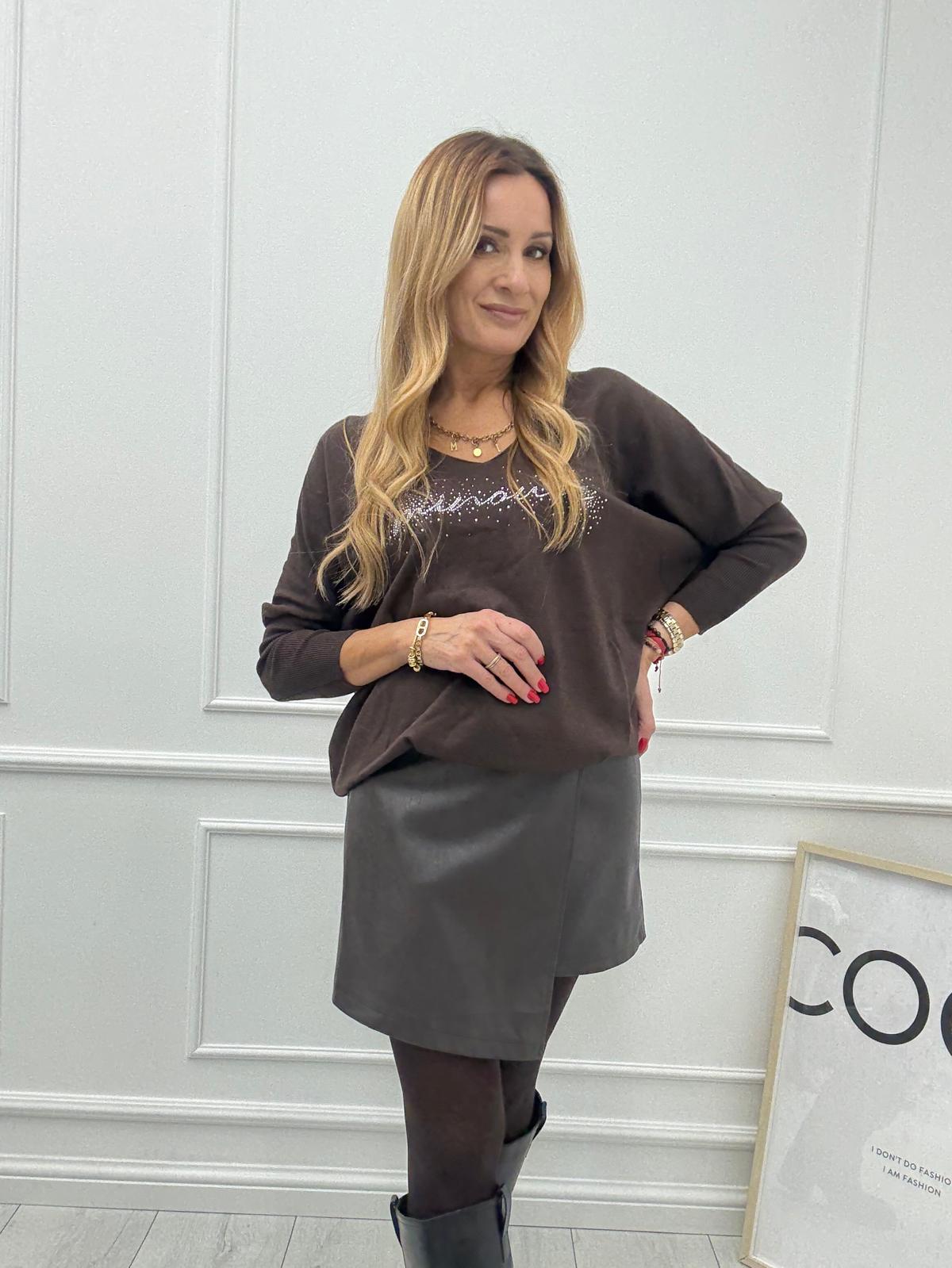  Spodenki, Szorty - Spódniczka Czekolada z Paskiem