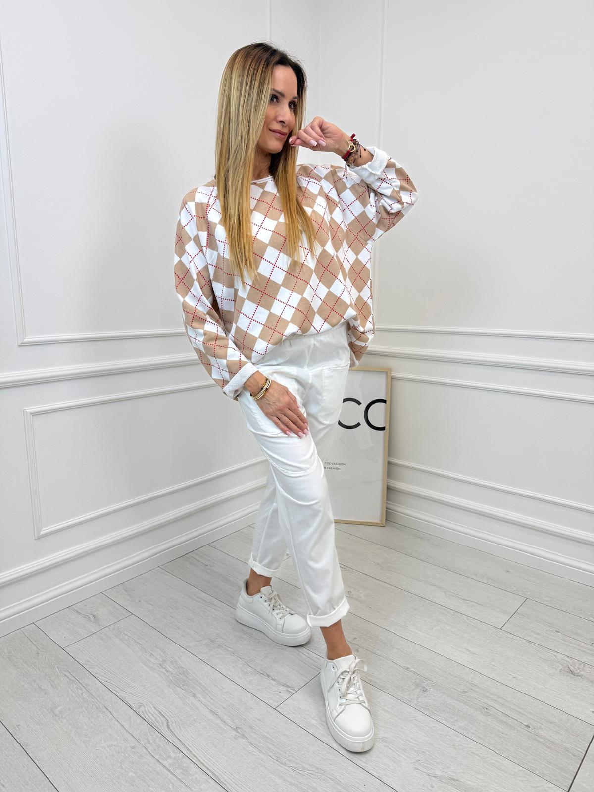 Białe Spodnie Minouu z Kieszeniami