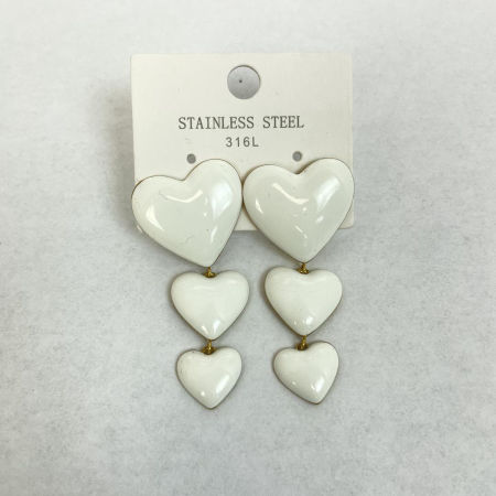 Białe Kolczyki Serca