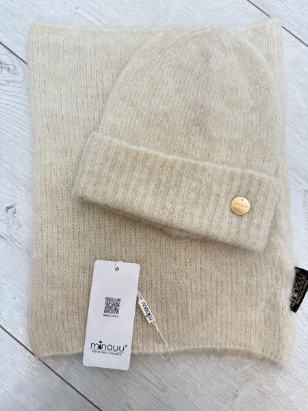 Jasno Beżowy Dwuczęściowy Komplet z Kid - Moher Minouu 