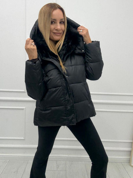 Pikowana Kurtka Czarna Minouu z Odpinanym Futerkiem