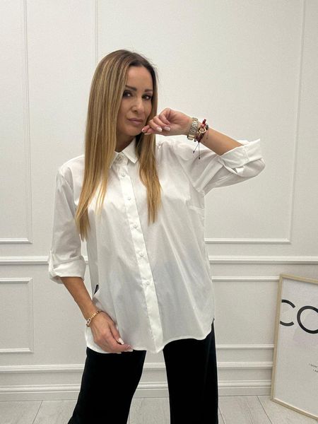 Biała Koszula Minouu z Broszką przy Kołnierzyku