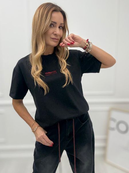 Czarny Damski T-Shirt z Napisem Minouu