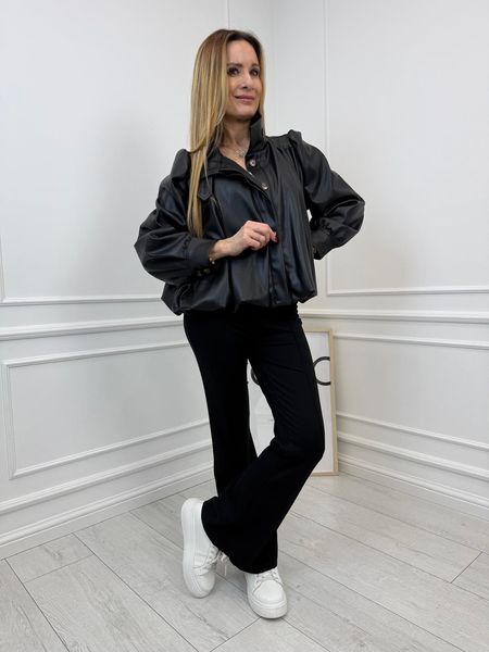 Eleganckie Czarne Spodnie Dzwony Minouu