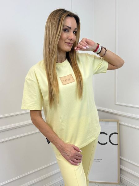 Akacjowa Bluzka T-shirt Minouu z Naszytym Logo