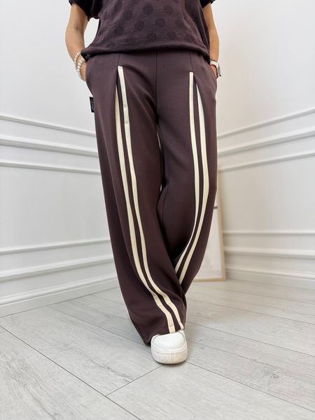 Minouu Spodnie z Lampasem Kolor Czekoladowy