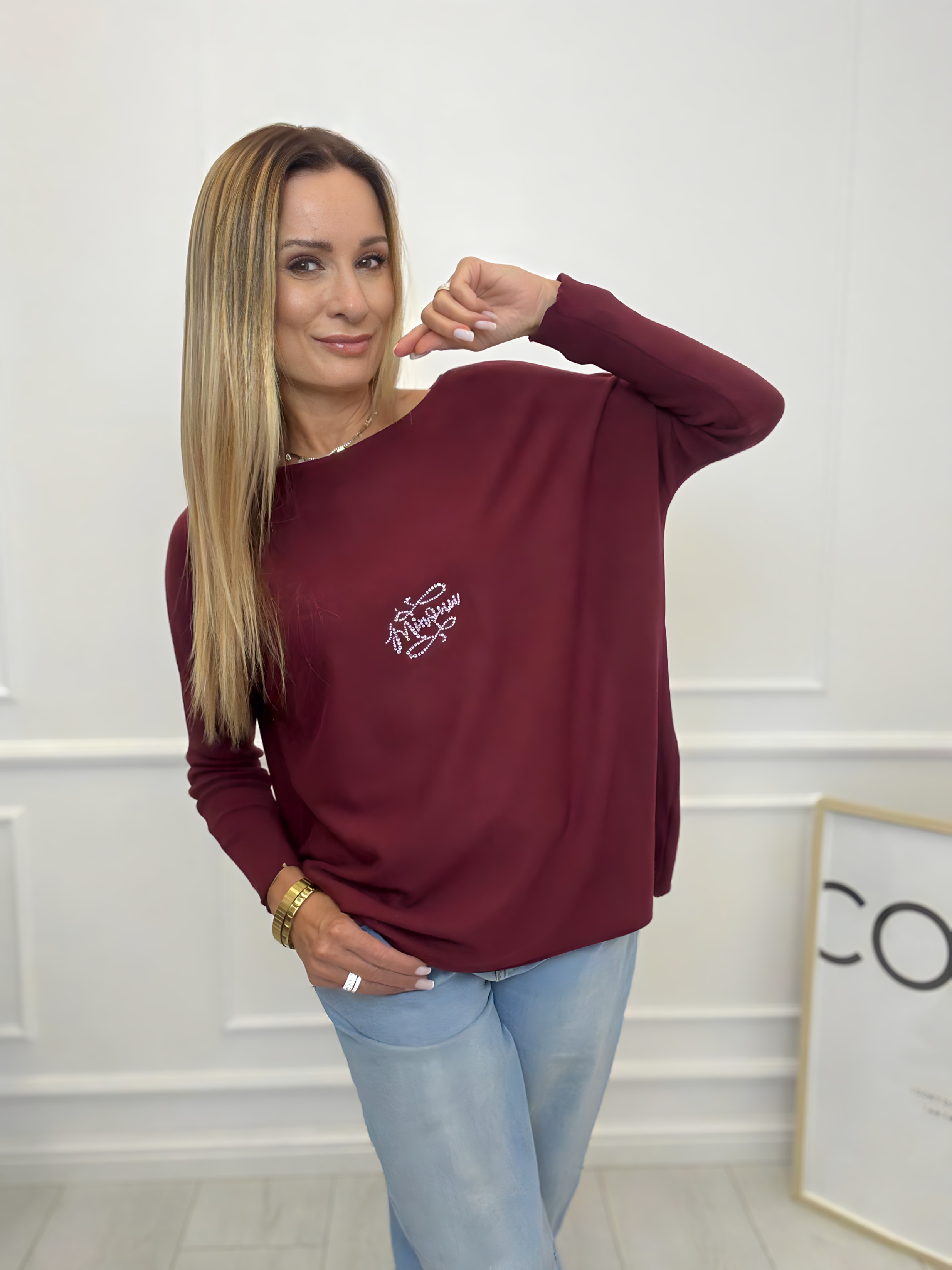 Bluzka Sweter Minouu z Diamentowym Logo Wino
