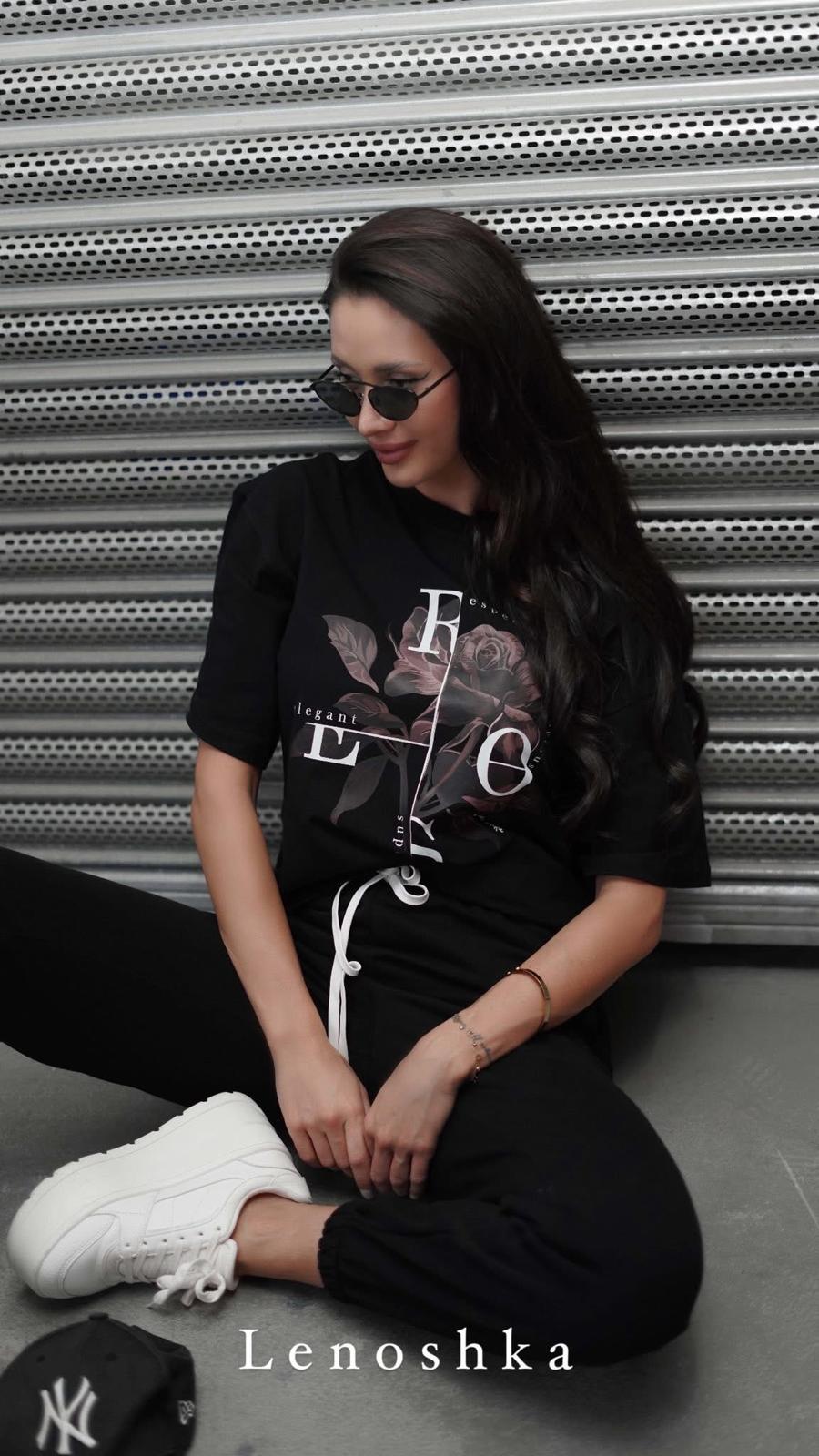 Czarna Bluzka T-shirt Lenoshka Flower