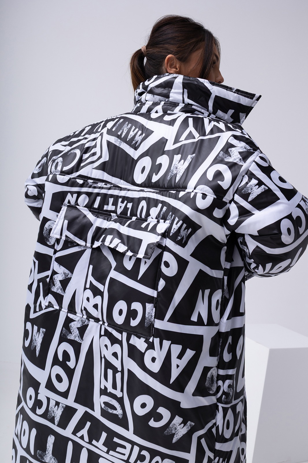 Płaszcz Pocket (czarny) Miss City Official