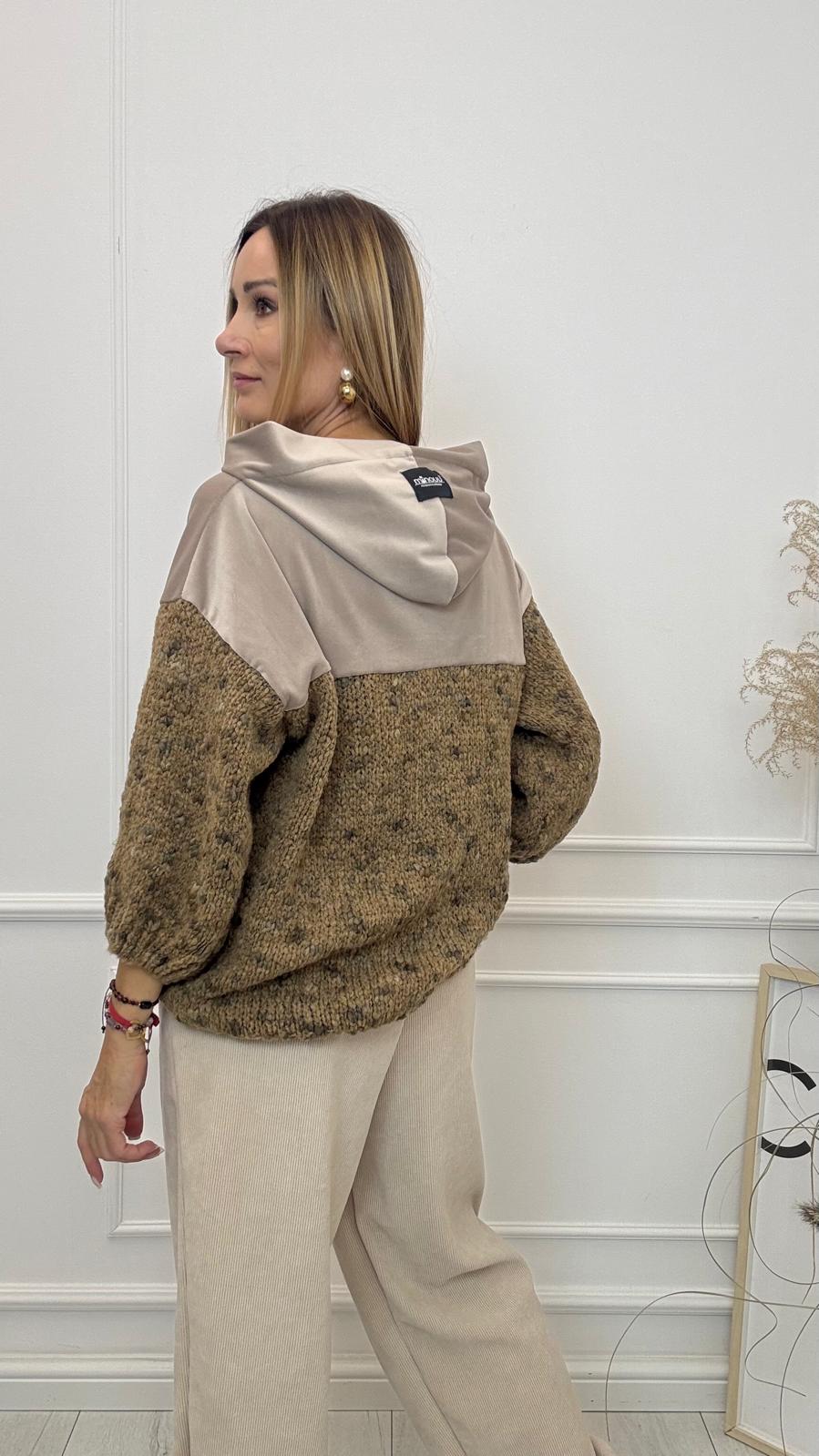  Beżowy Sweter Minouu z Wełnianą Przędzą
