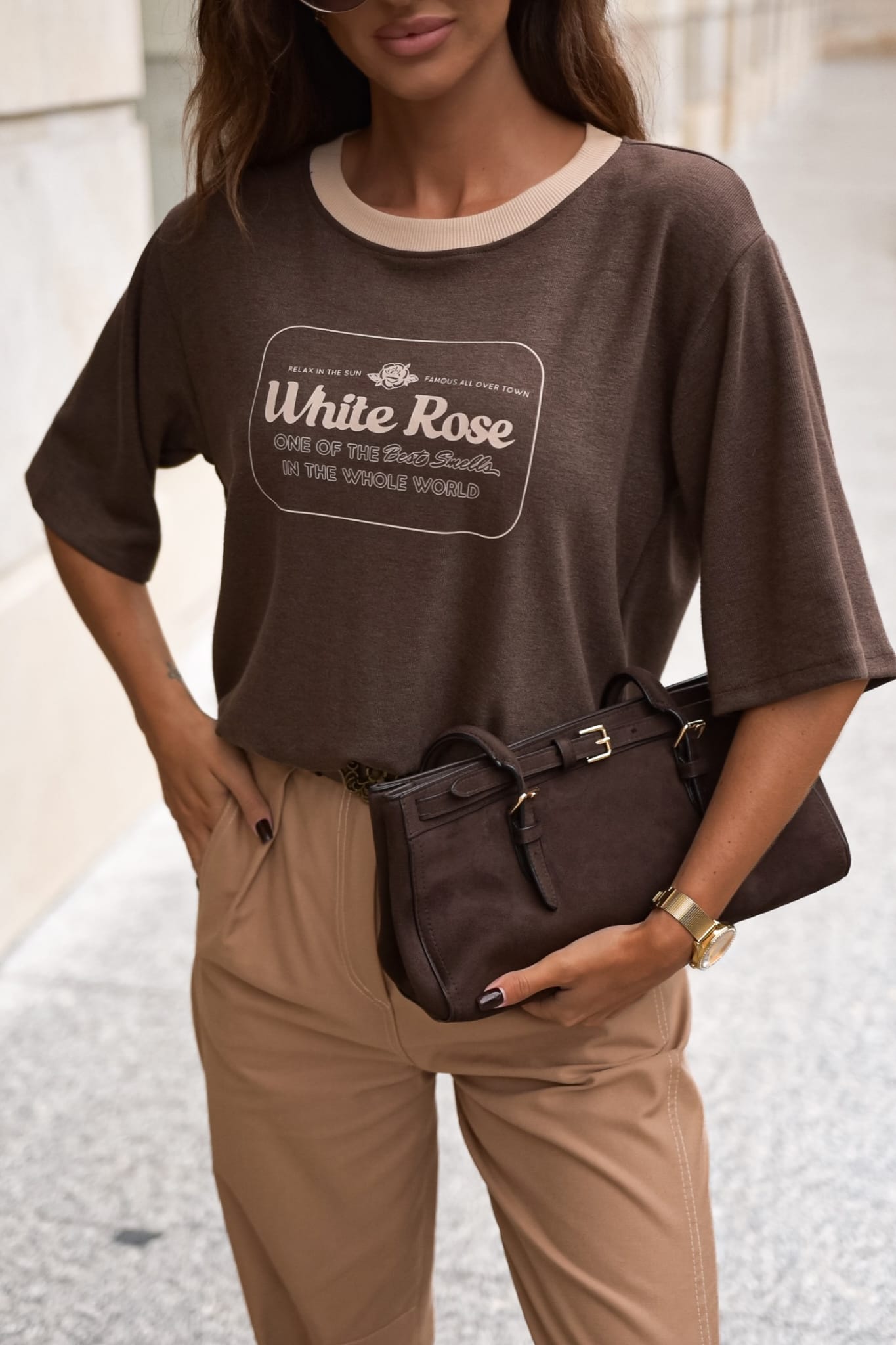 Sweterek w Xana WHITE ROSE Czekolada