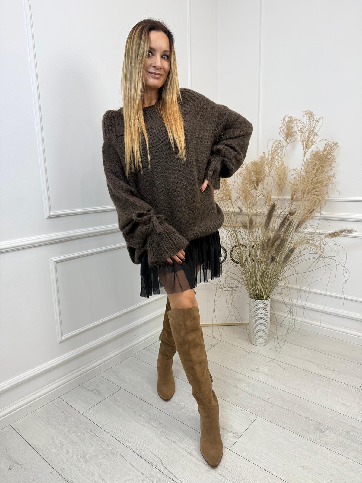 Czekolada Sweter Minouu Moher 
