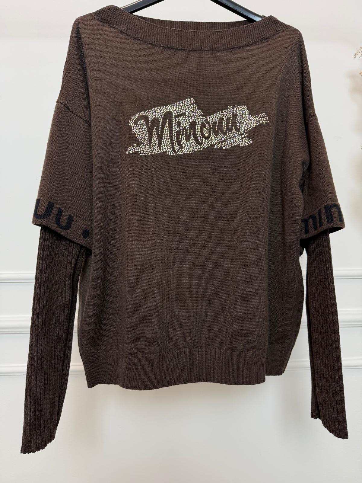 Sweter Bluza z Diamentowym Logo  Minouu Czekolada
