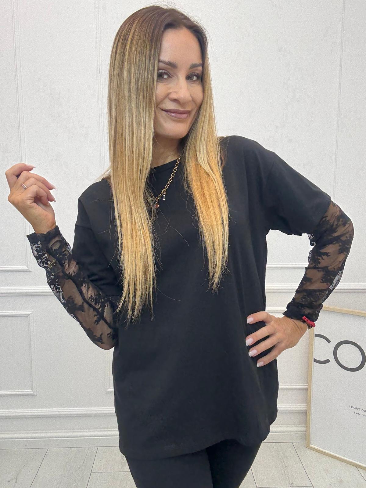 Damski T-Shirt z Koronkowymi Rękawami Czarny