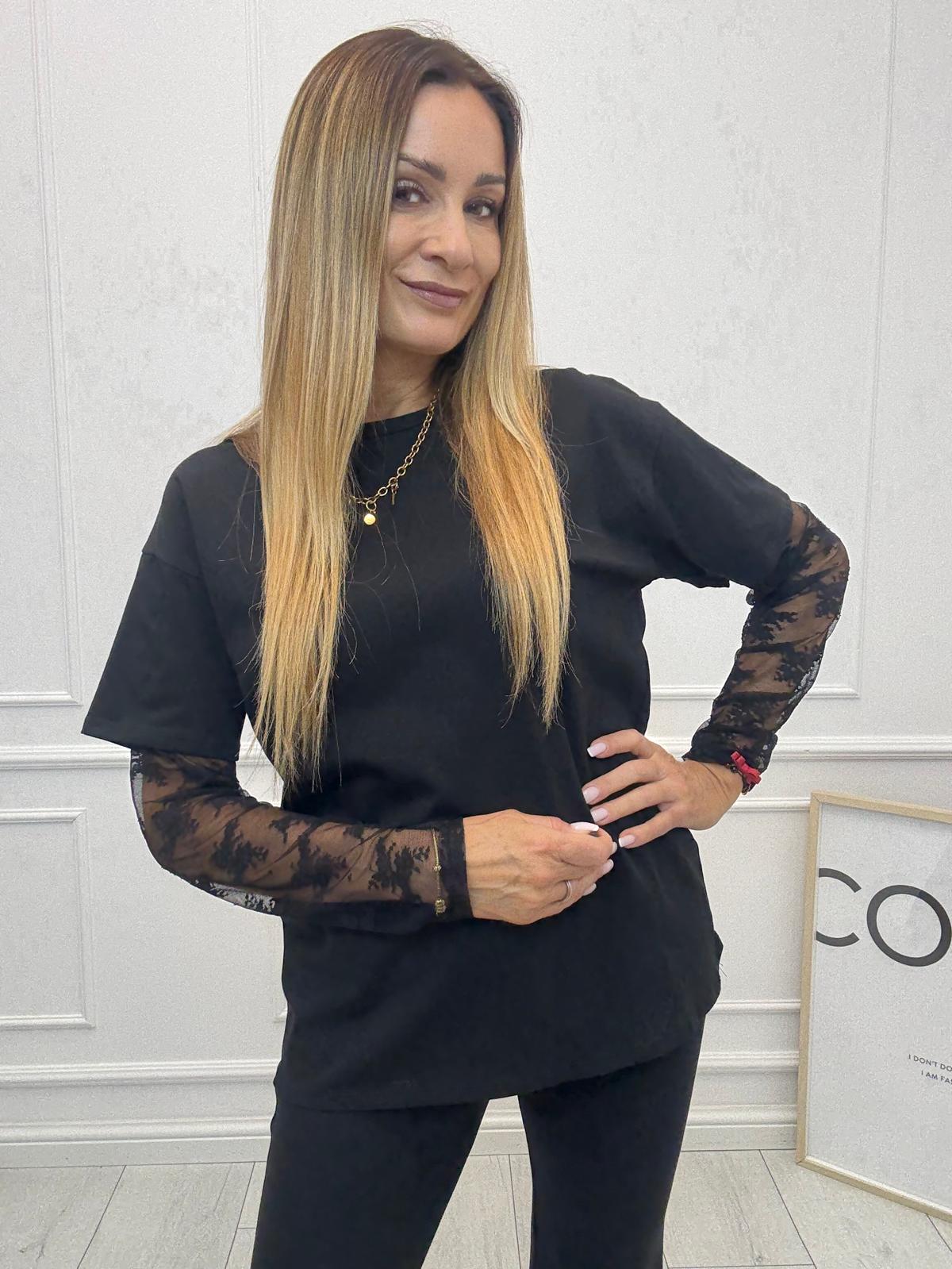 Damski T-Shirt z Koronkowymi Rękawami Czarny