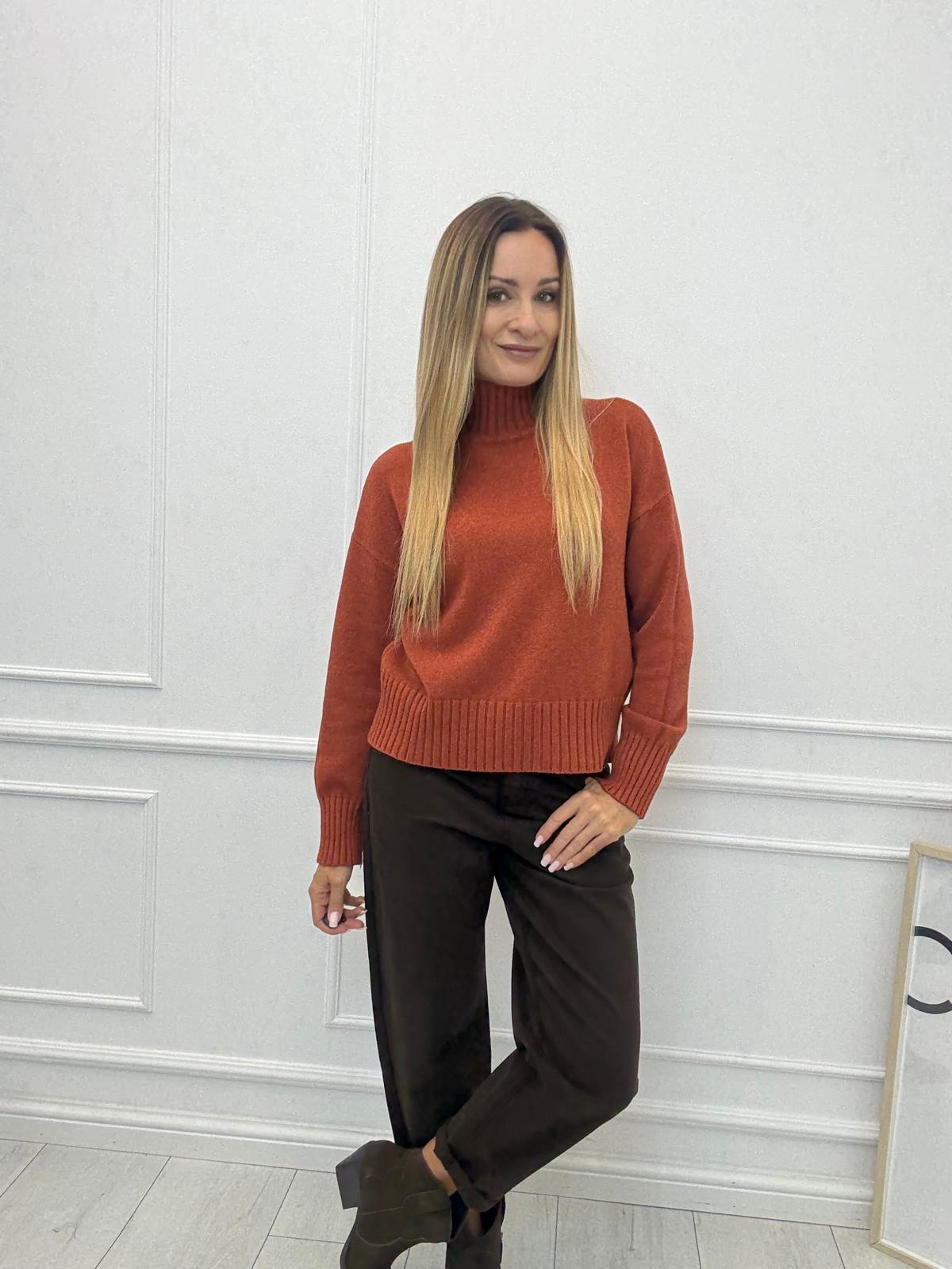 Dyniowy Sweterek Golf Verona