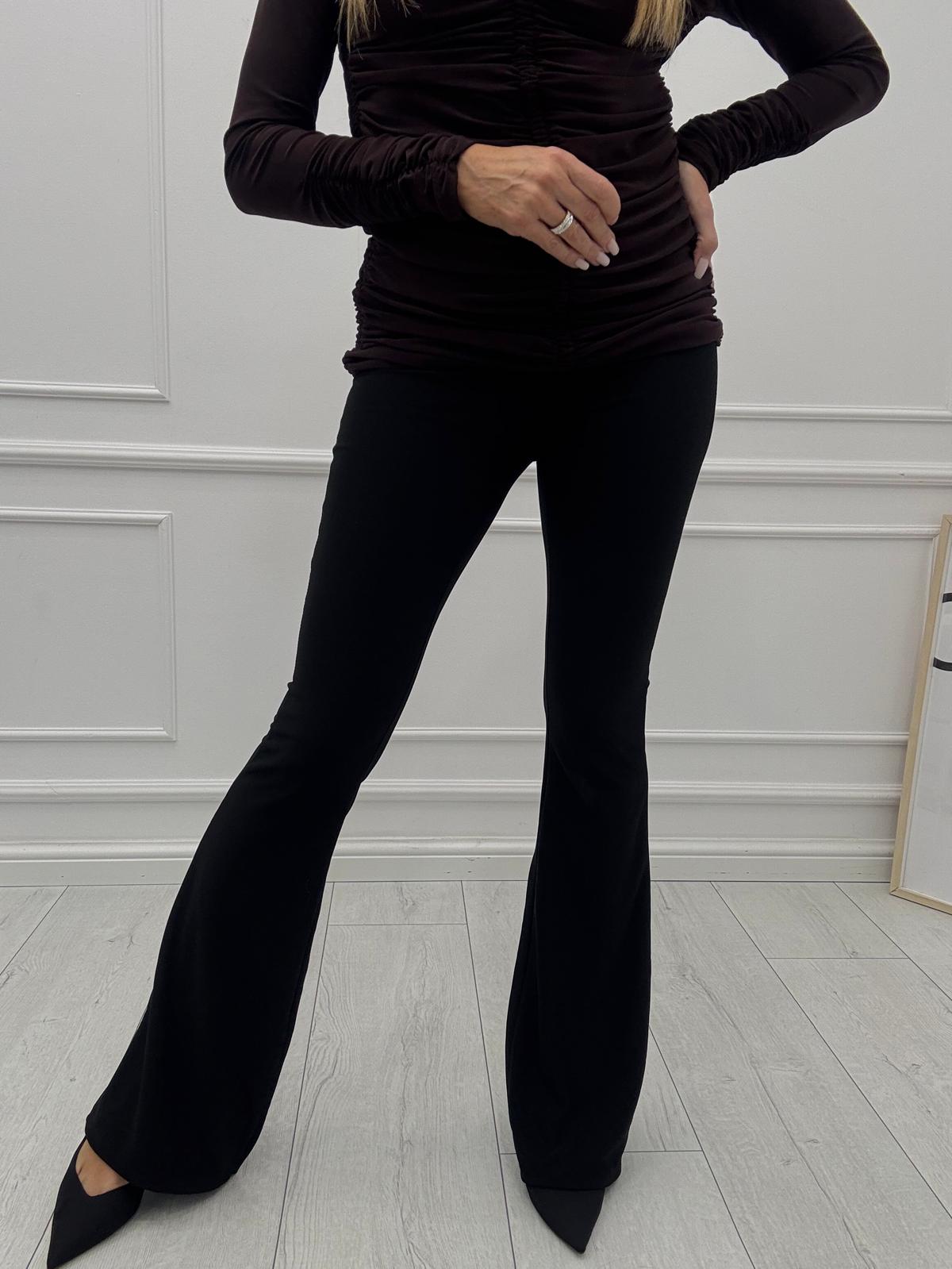 Czarne Spodnie Milano