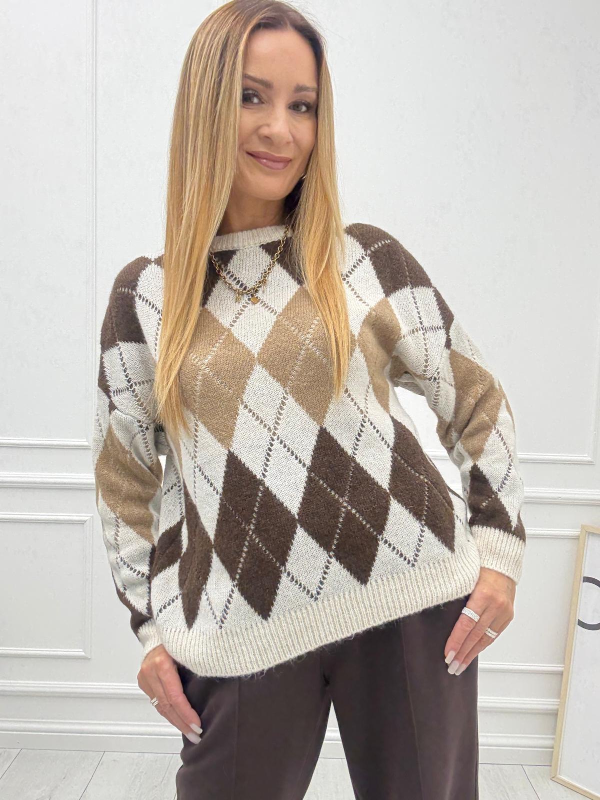  Sweter w Romby Beżowo Brązowy