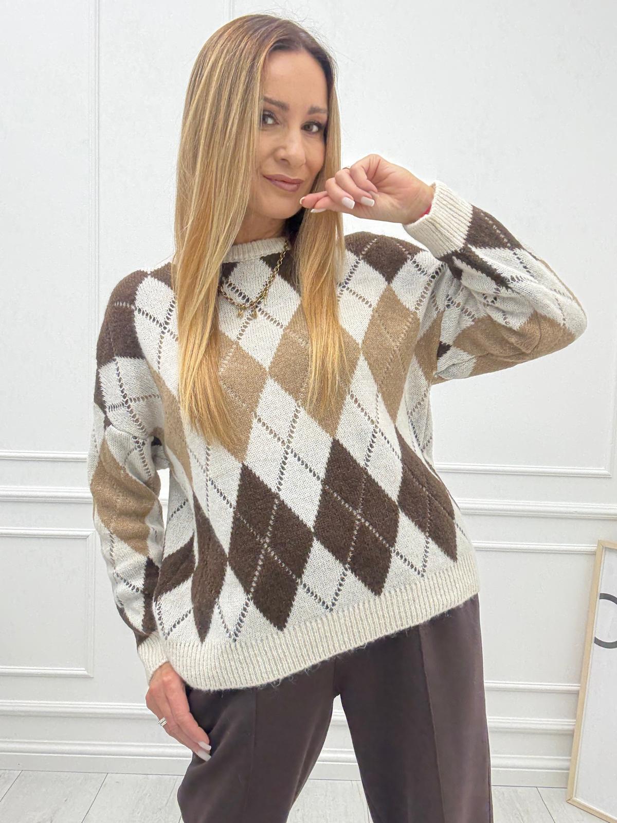  Sweter w Romby Beżowo Brązowy