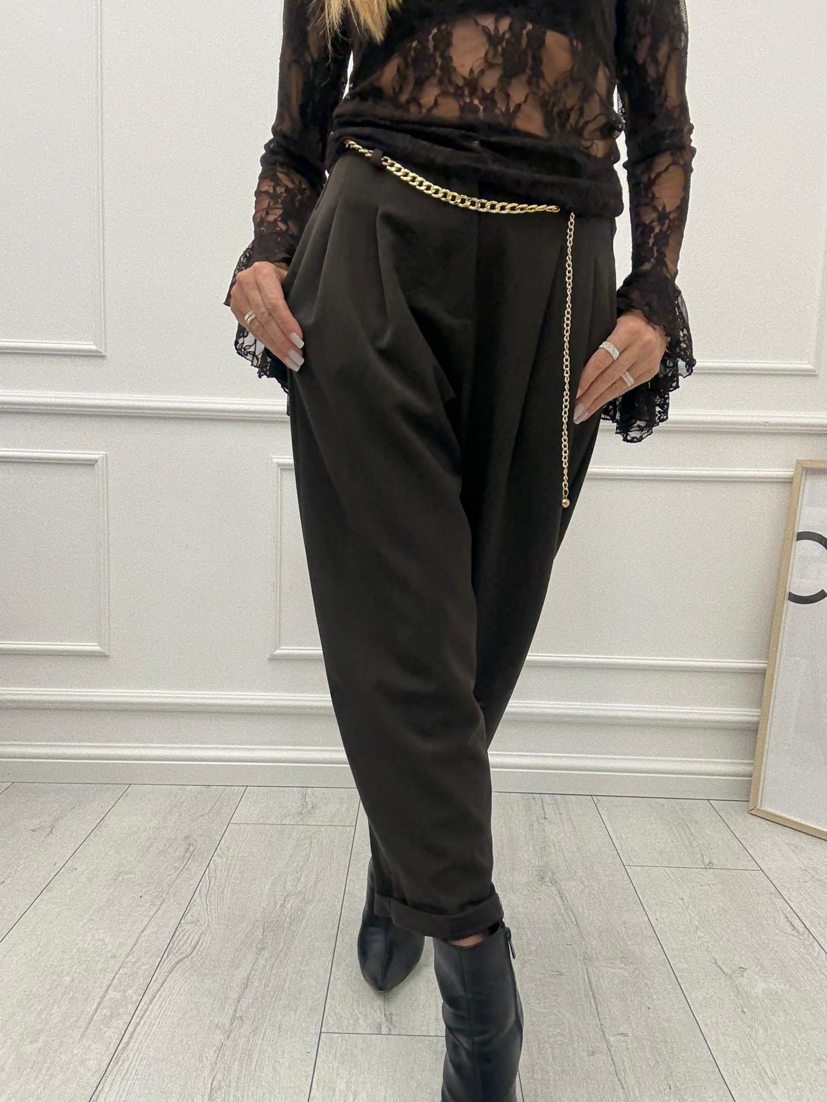 Czekoladowe Spodnie Slim Boyfriend