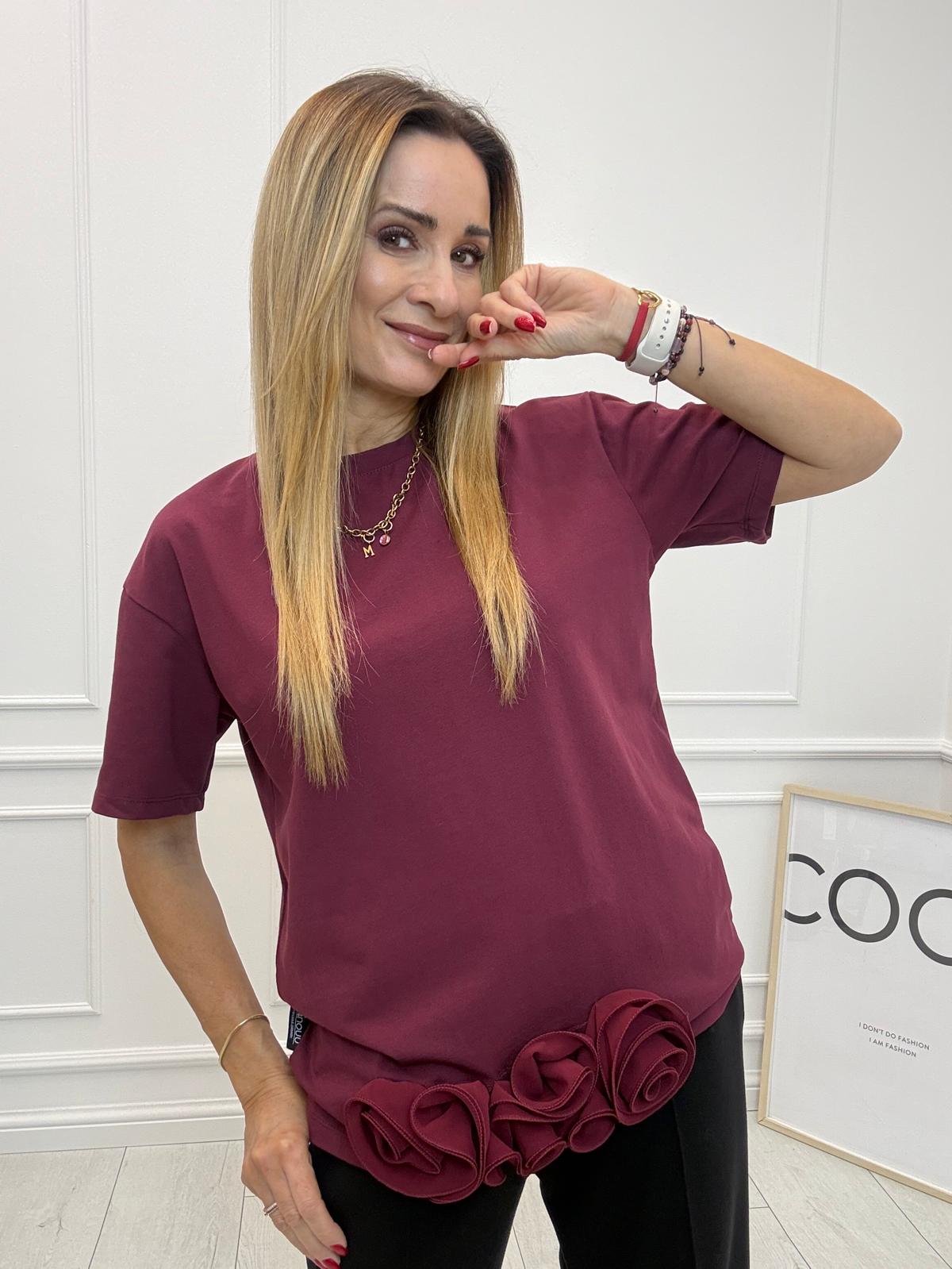 Bordowa Bluzka T-Shirt Minouu z Różami 3D