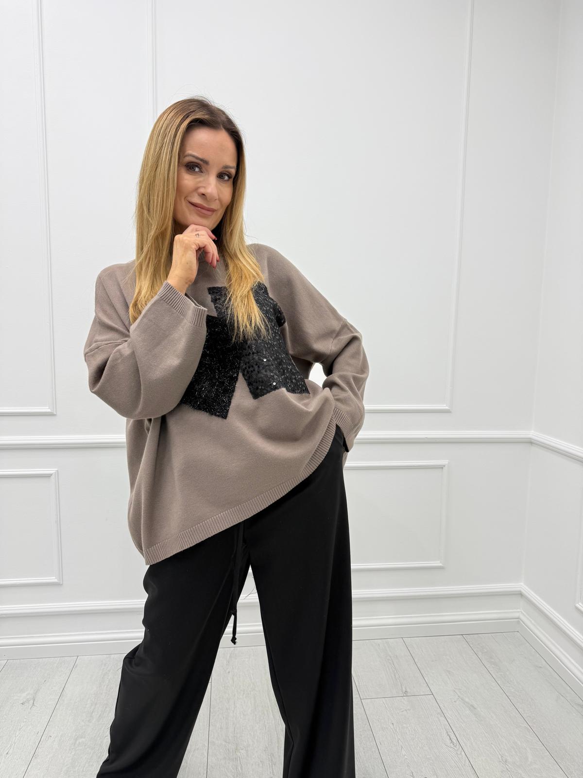 Stylowy Sweter Minouu