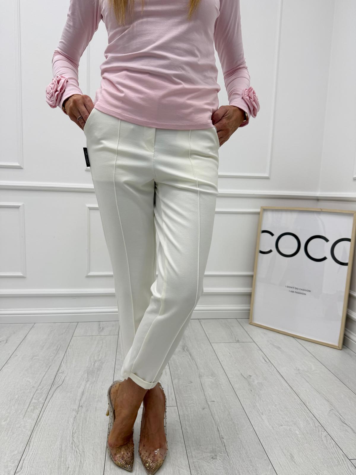 Spodnie Kanty Cygaretki Minouu Ecru