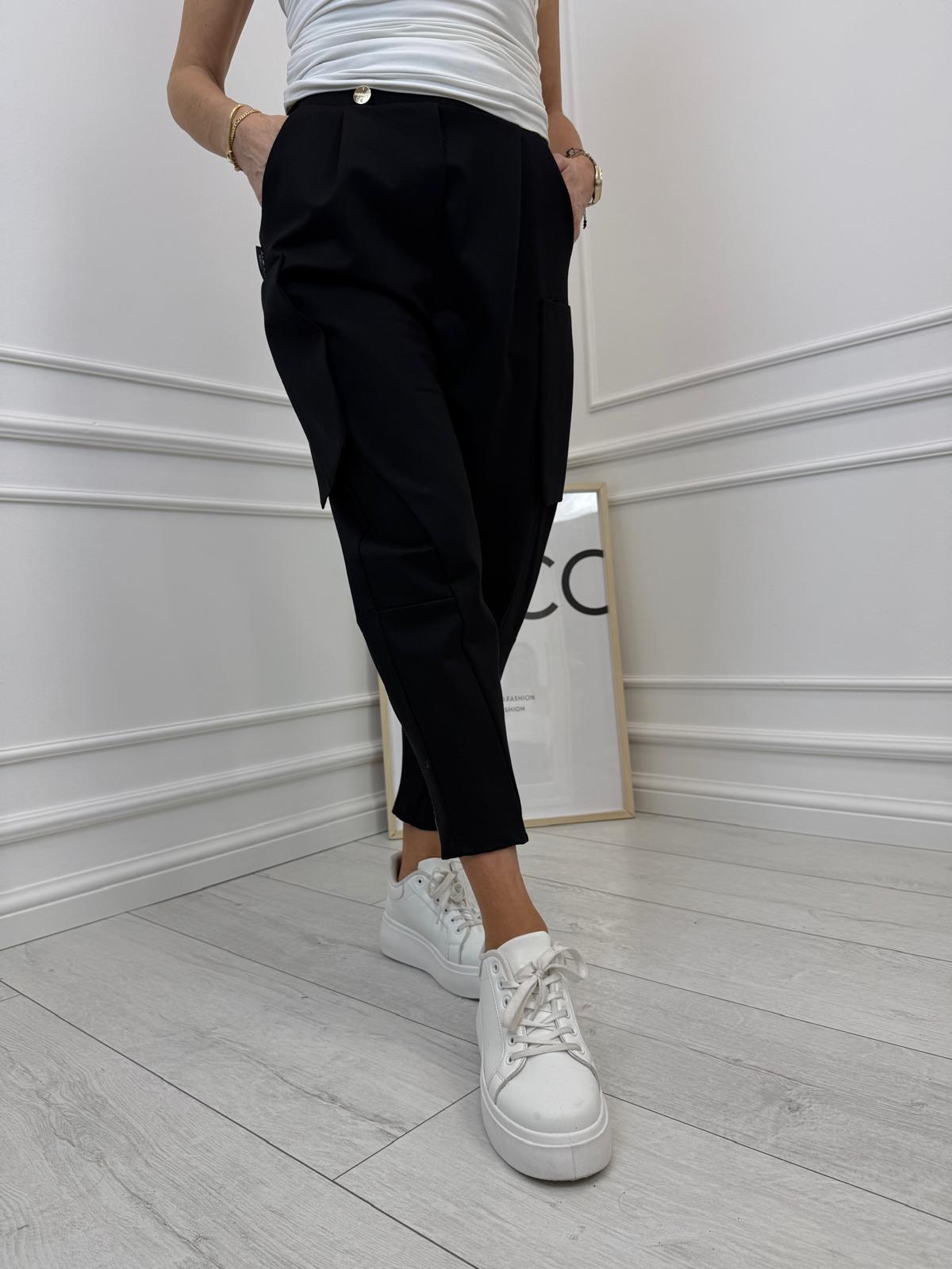 Czarne Spodnie Minouu Balony z Kieszeniami