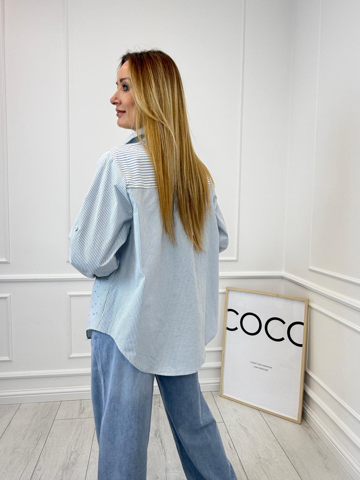 Błękitna Koszula w Paski z Błyszczącymi Cyrkoniami