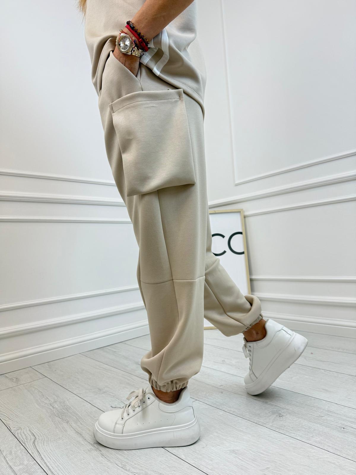 Beżowe Spodnie Minouu Jogger z Kieszeniami