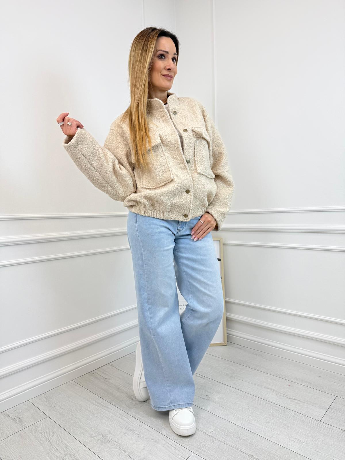 Miękka Kurtka Bouclé Beżowa