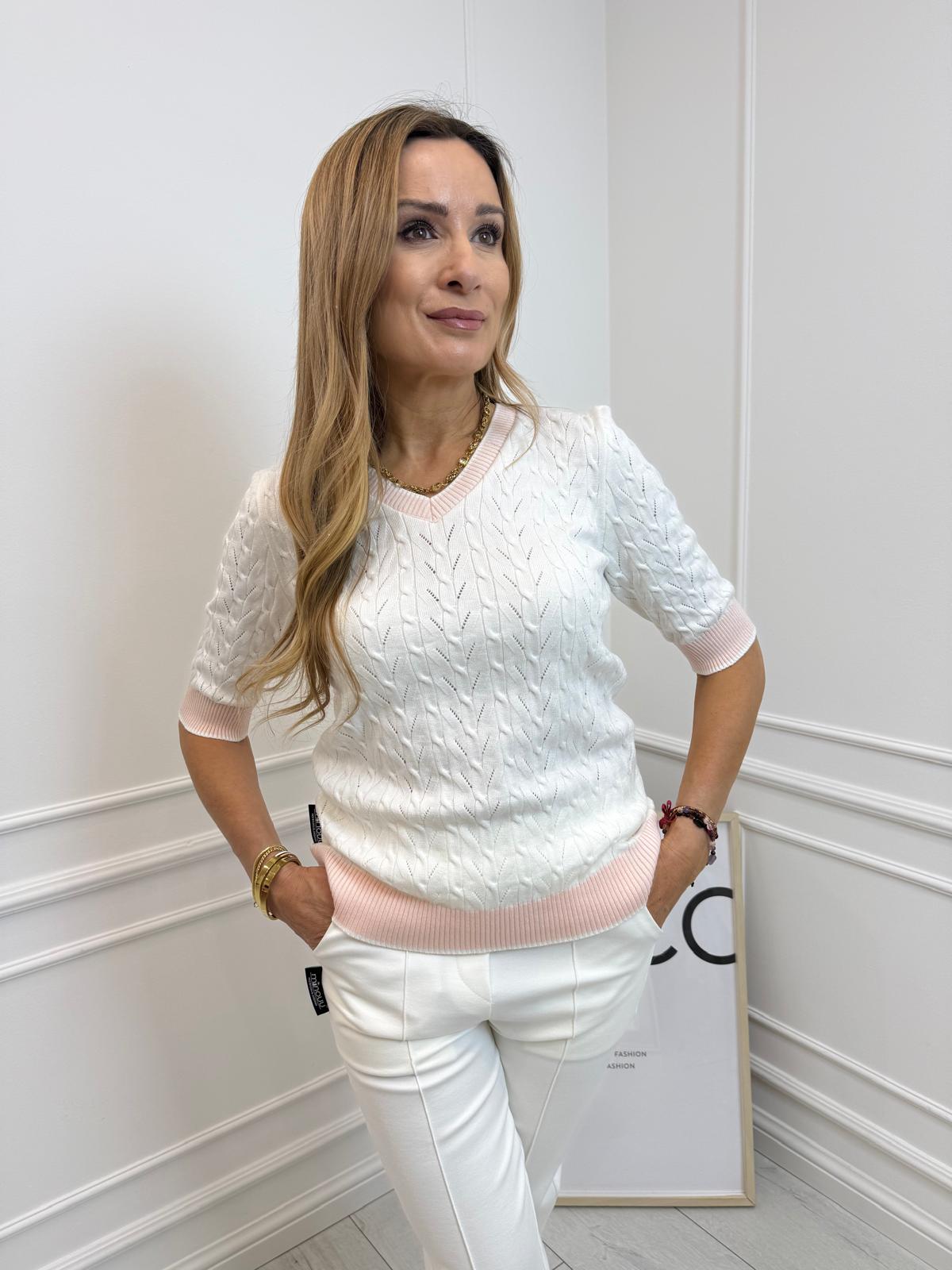 Sweterek Wiskozowy Warkocz Biały z Brzoskwiniowym 