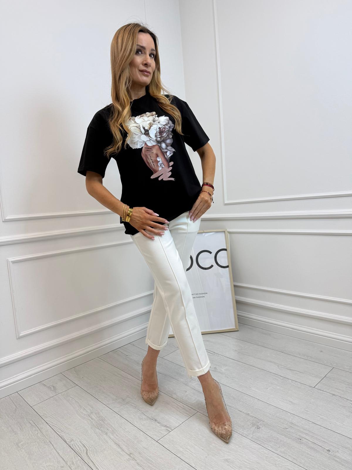 Bluzka T-shirt Minouu Kobieta z Piwoniami Kolor Czarny 