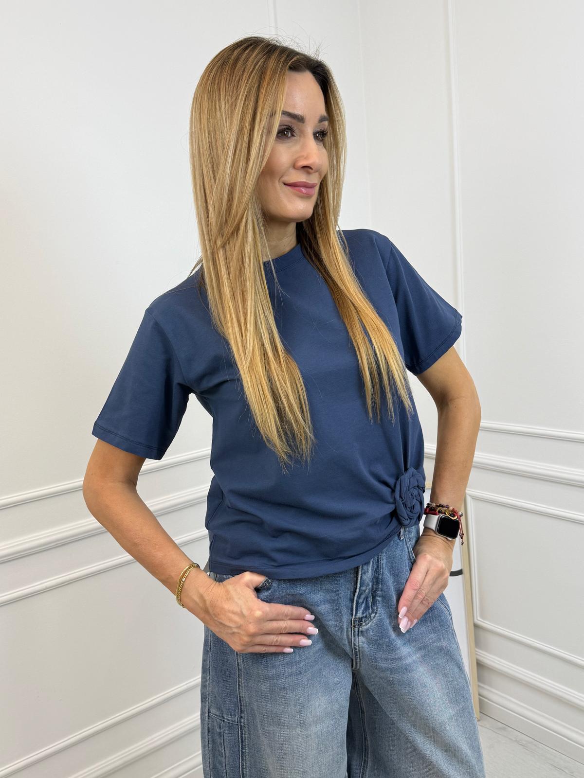 Bawełniana Bluzeczka BLM z Róża Kolor Granatowa 