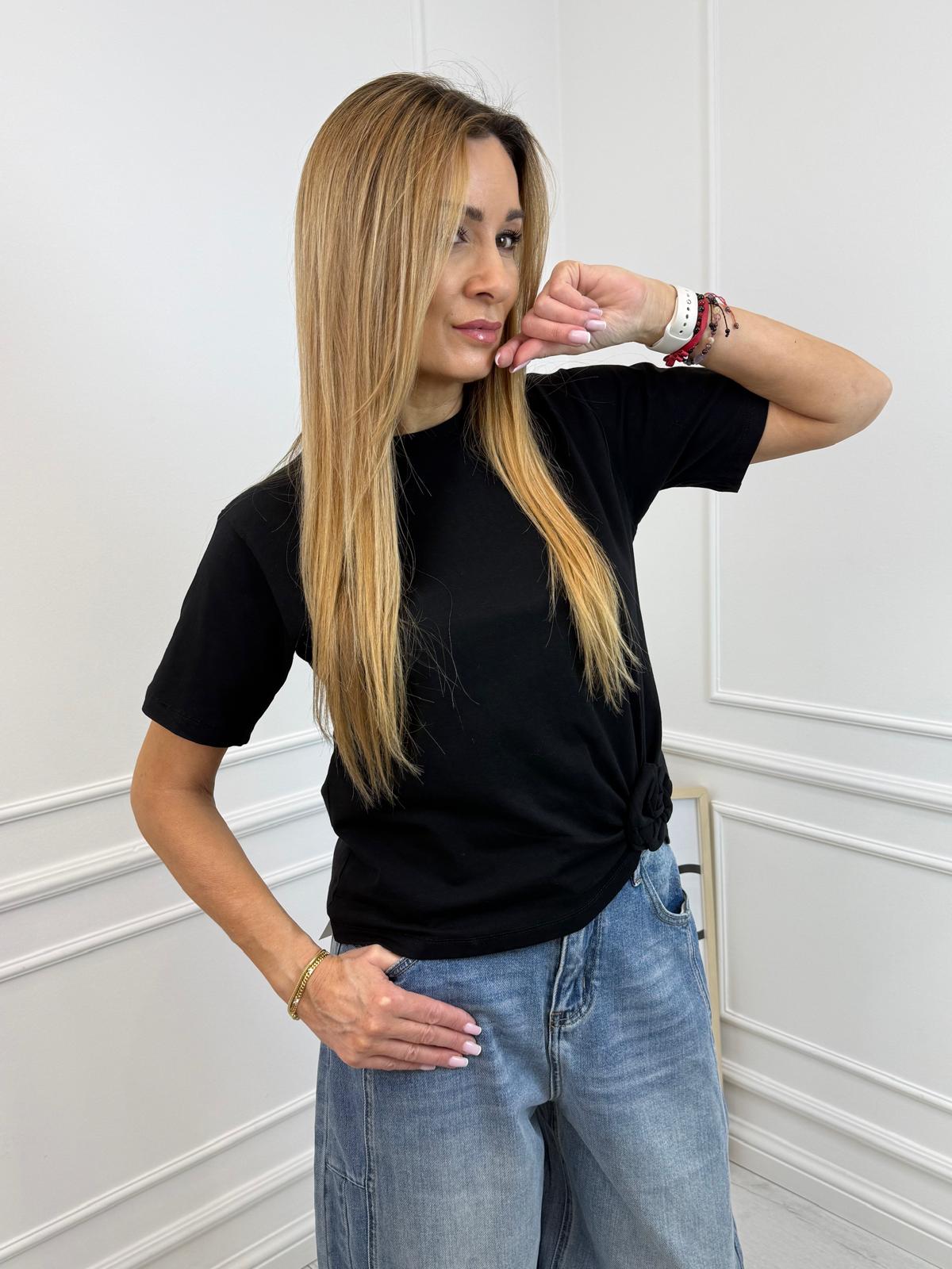 Bawełniana Bluzeczka BLM z Róża Kolor Czarna 