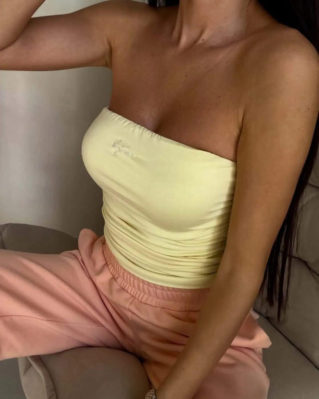 Bananowa Bluzka Top By Me