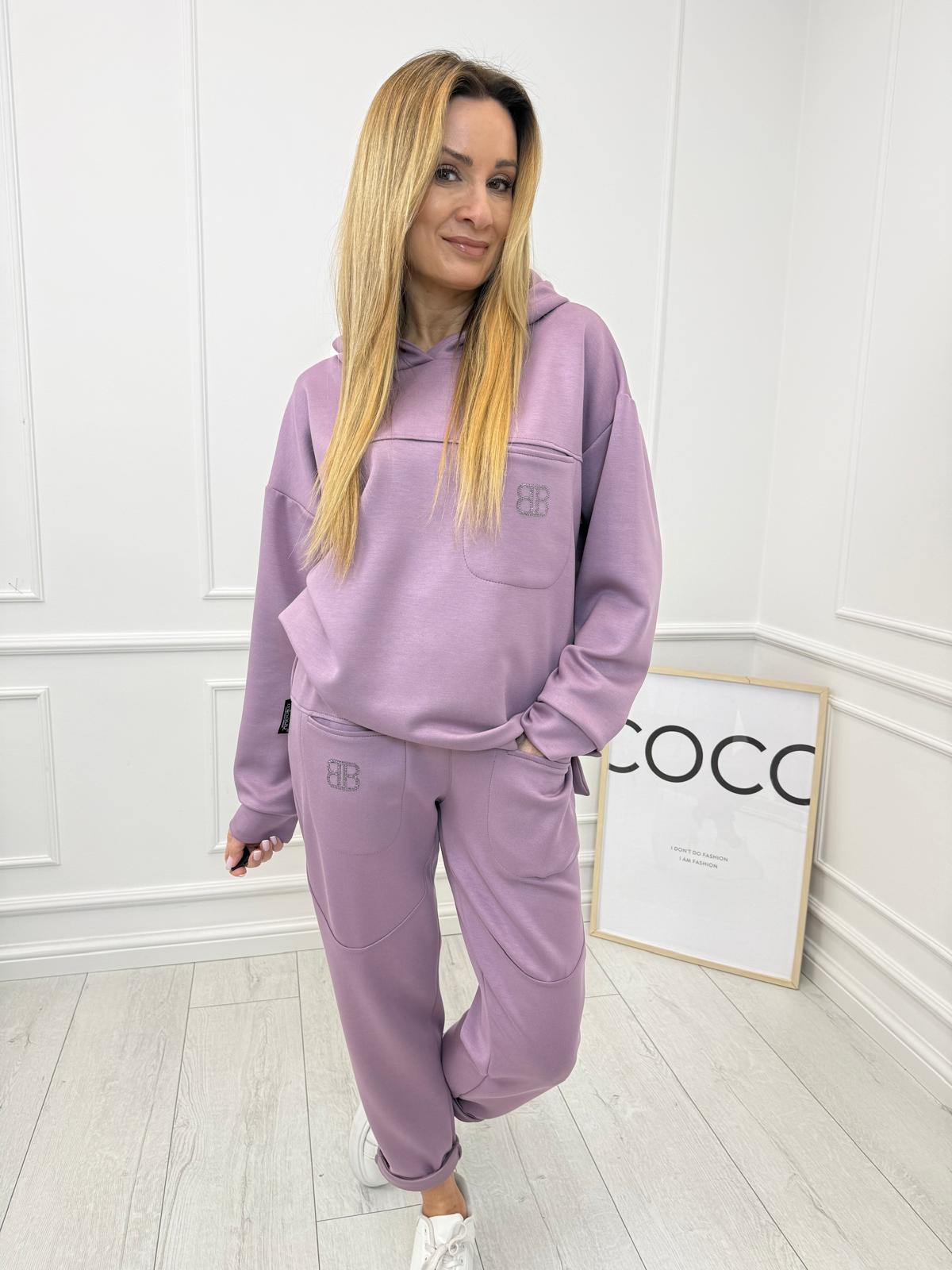 Masełkowy Komplet Dresowy BB Minouu Kolor Borówkowy