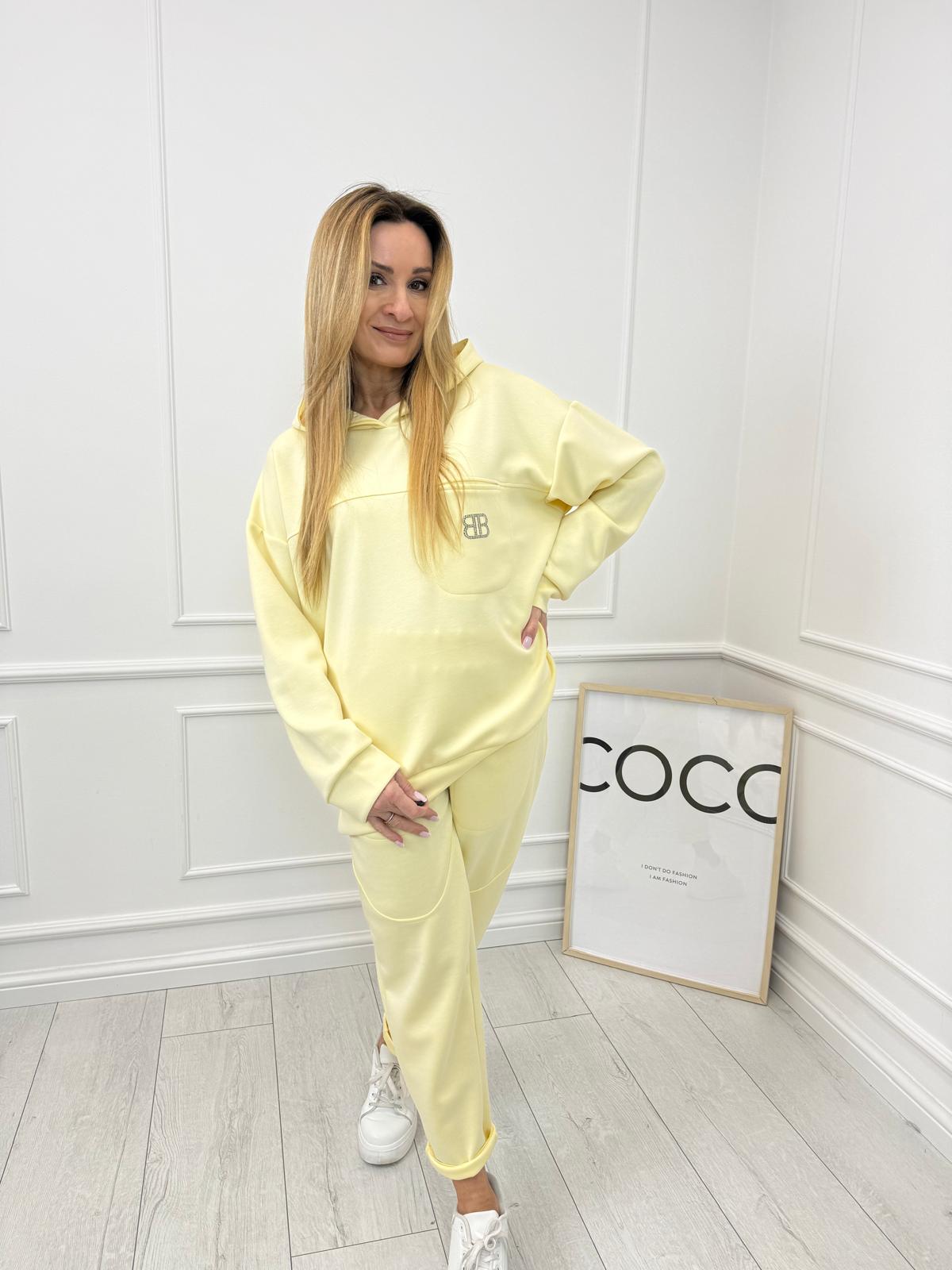 Masełkowy Komplet Dresowy BB Minouu Kolor Akacjowy