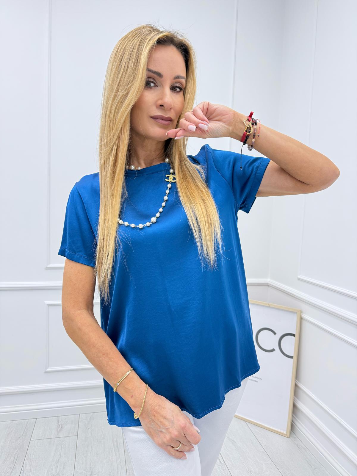 Elegancka Bluzeczka z Satynowej Wiskozy Morska 