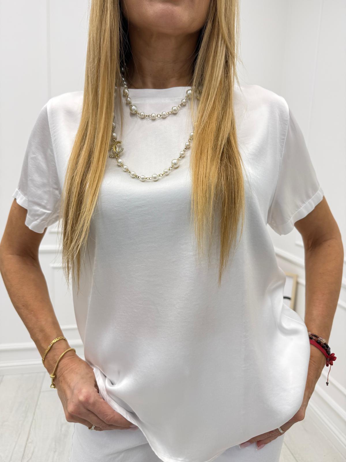 Elegancka Bluzeczka z Satynowej Wiskozy Biała