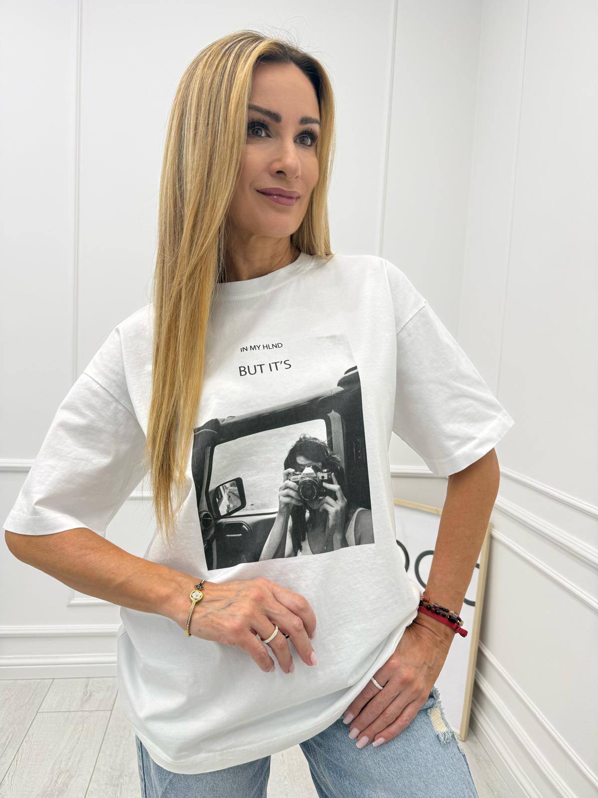 T-shirt z nadrukiem – stylowy luz na co dzień ✨