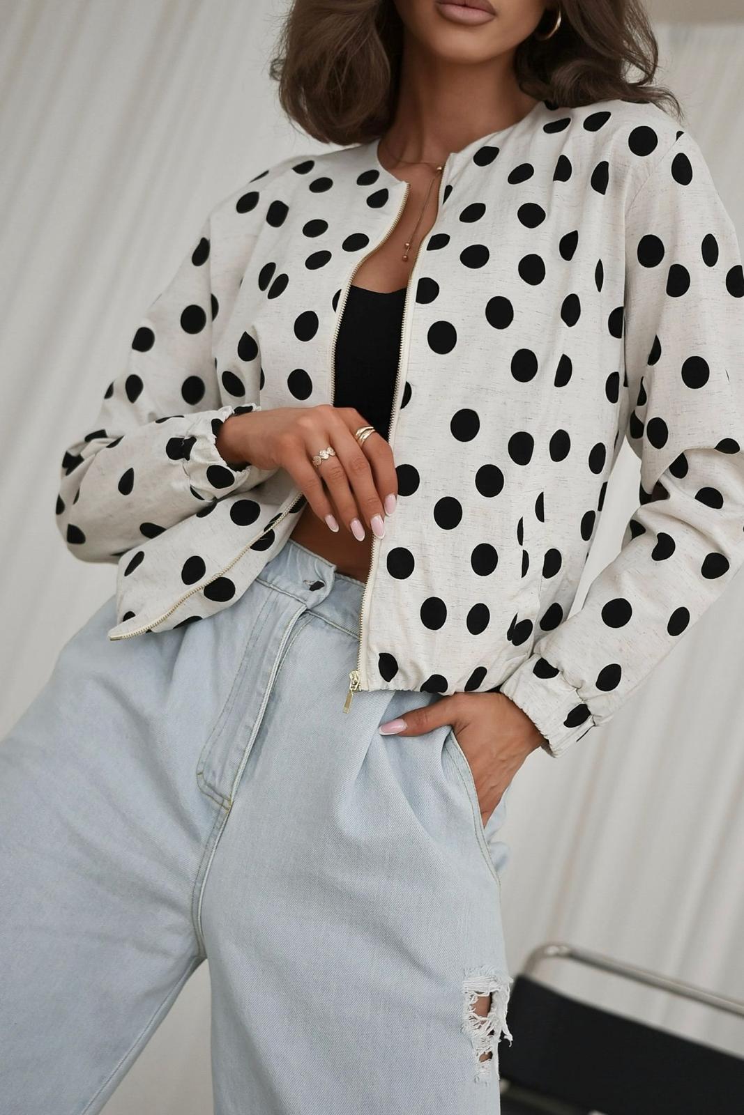 Bomberka z Lnu w Groch Xana