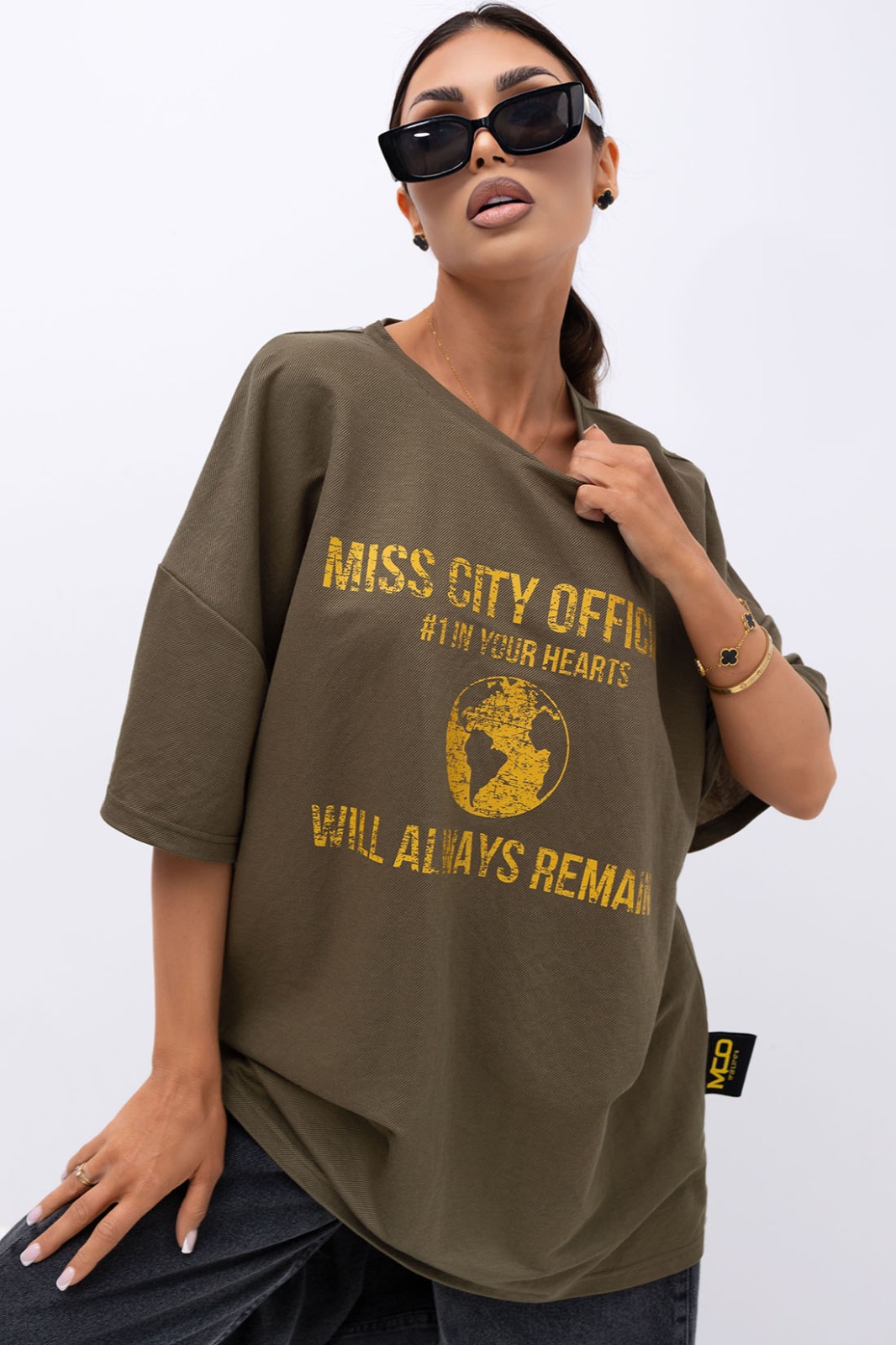 Damski T-shirt Urban Globe (khaki) Miss City Official