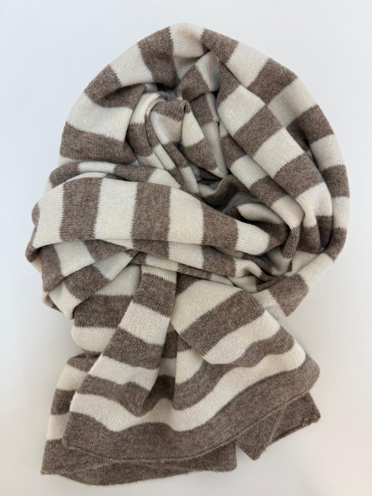 Szalik Dzianinowy w Paski Soft Stripes Beżowy
