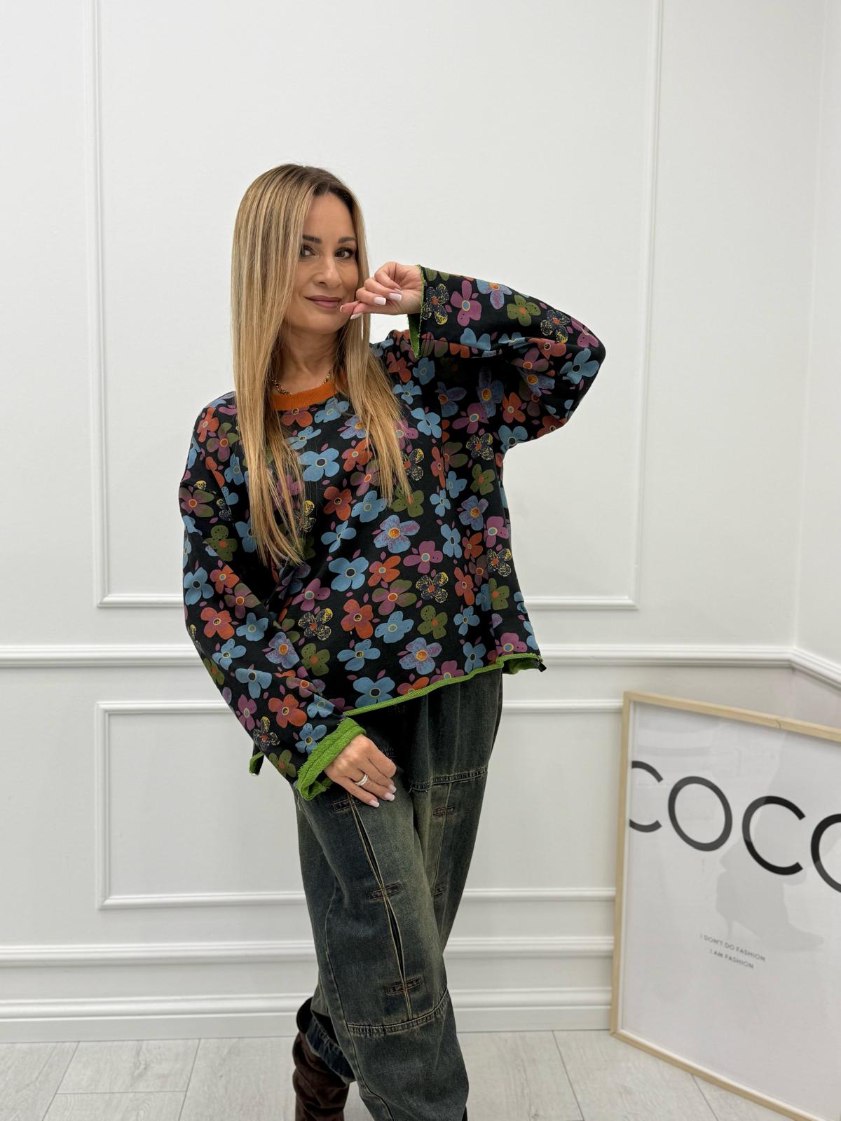 Bluzka /Bluza JOY w Kolorowe Kwiaty Czarna